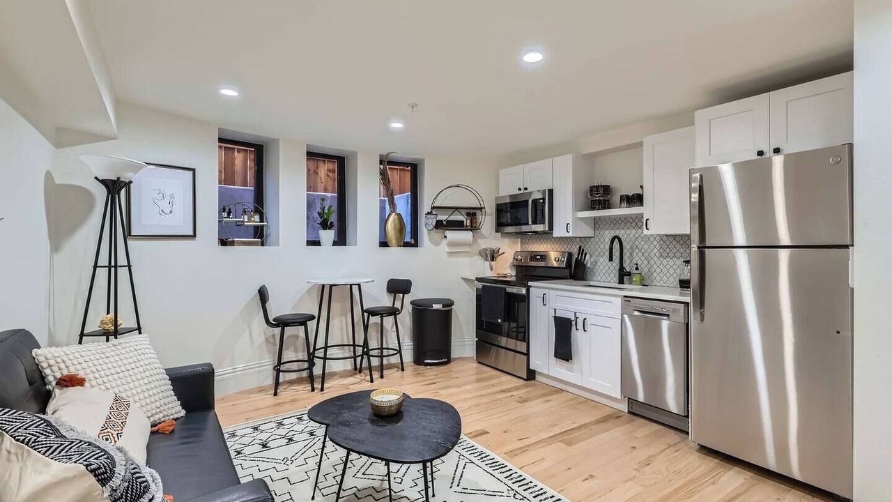 Photo of Livingroom in City Park West