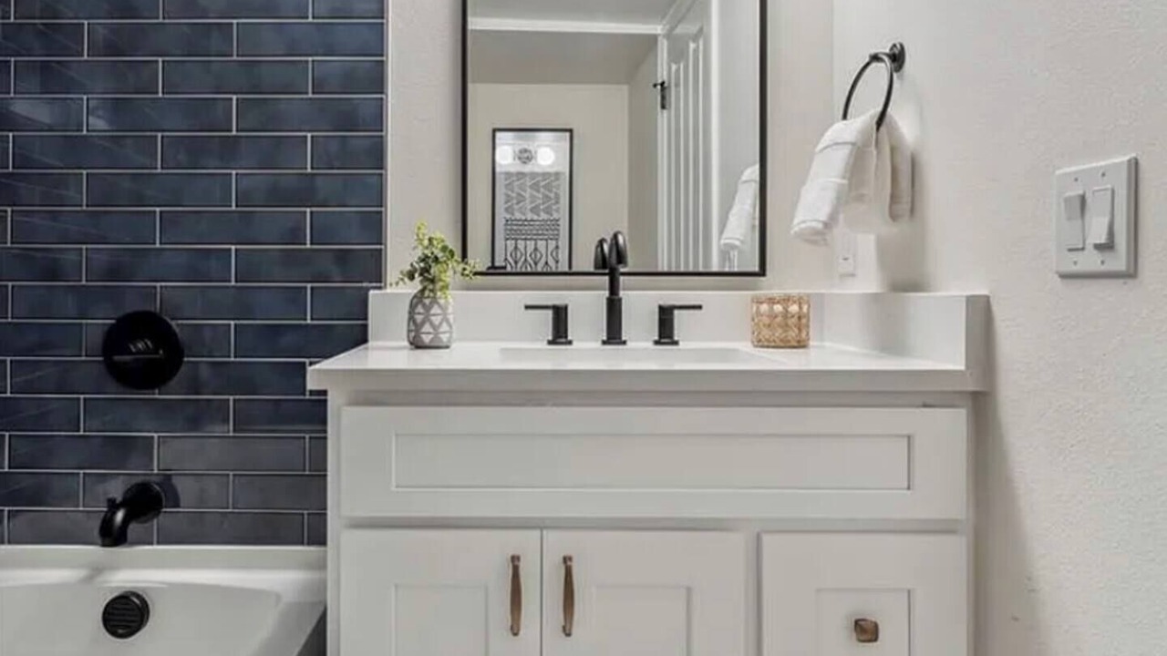Photo of Bathroom in City Park West