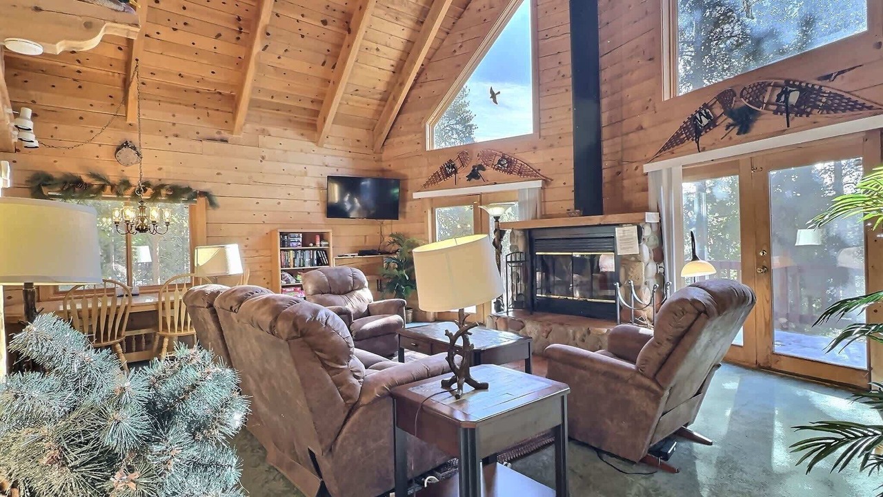 Photo of Livingroom in Leadville North