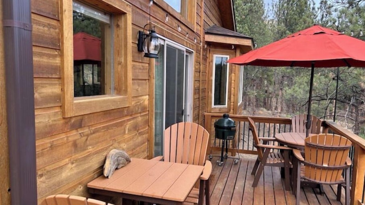 Photo of Outdoor in Pine