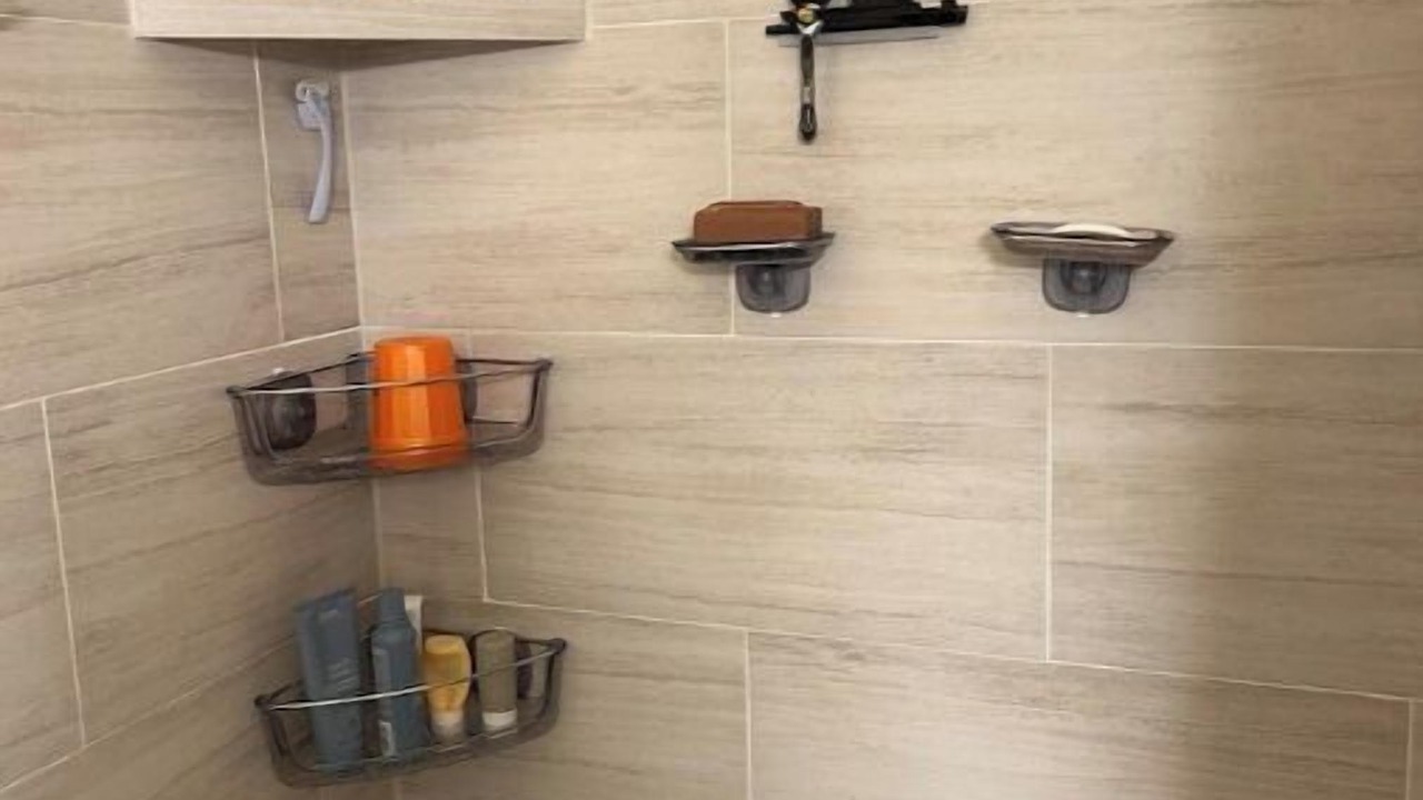 Photo of Bathroom in Pine