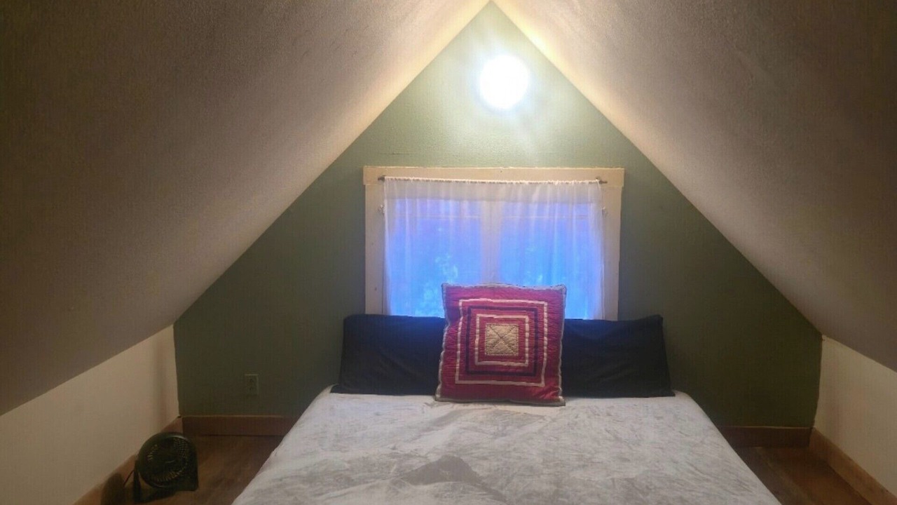 Photo of Bedroom in Eagle