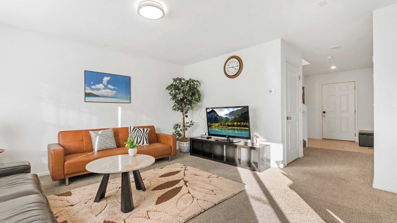 Photo of Livingroom in Aurora