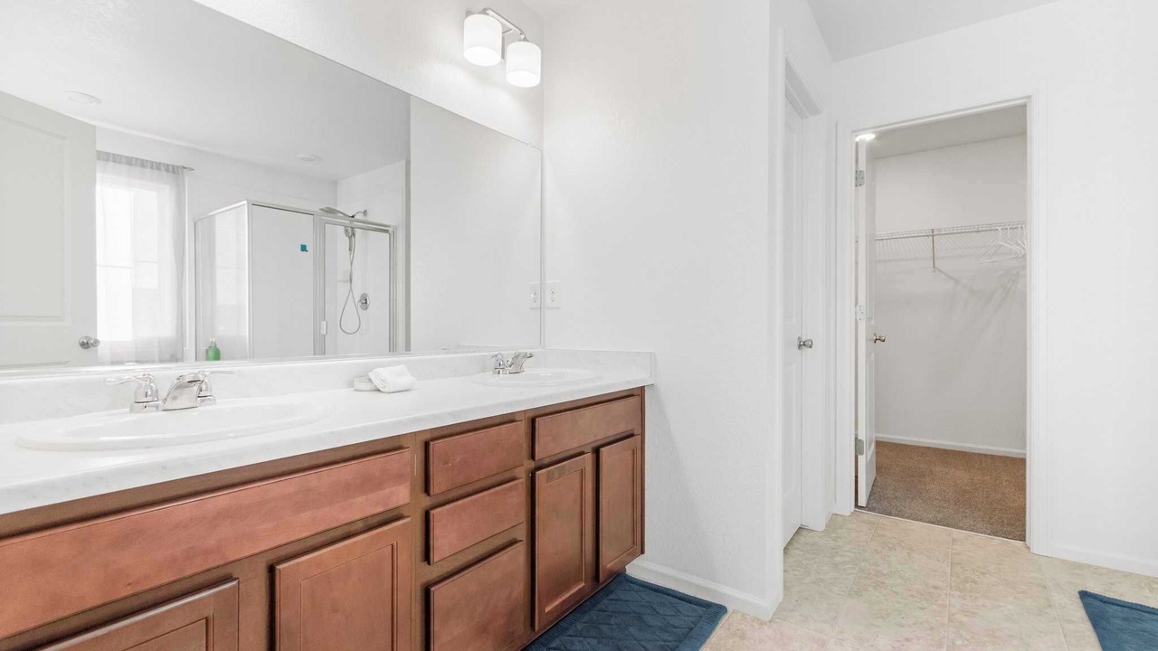 Photo of Bathroom in Aurora