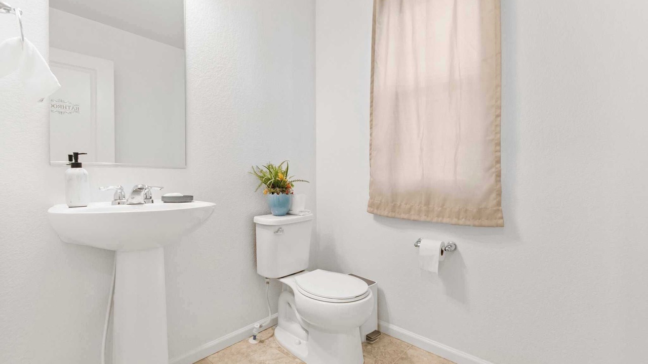 Photo of Bathroom in Aurora