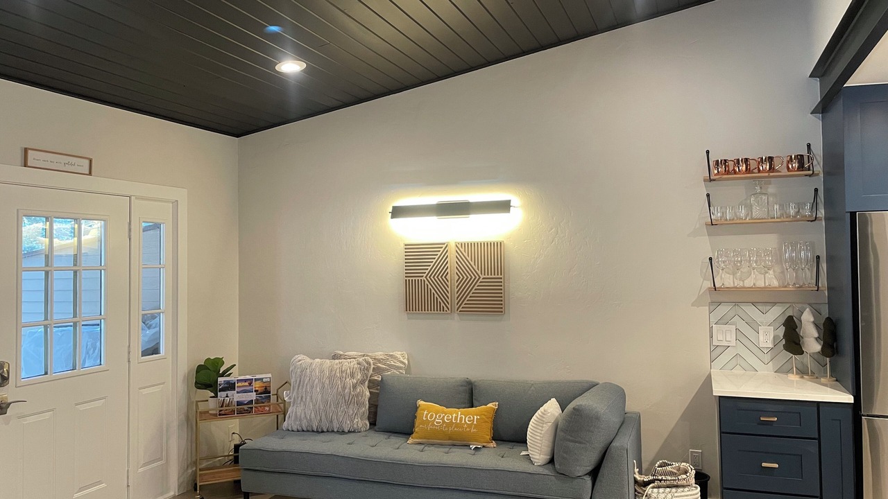 Photo of Livingroom in Intermountain