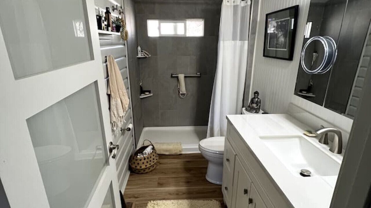 Photo of Bathroom in Missouri Heights