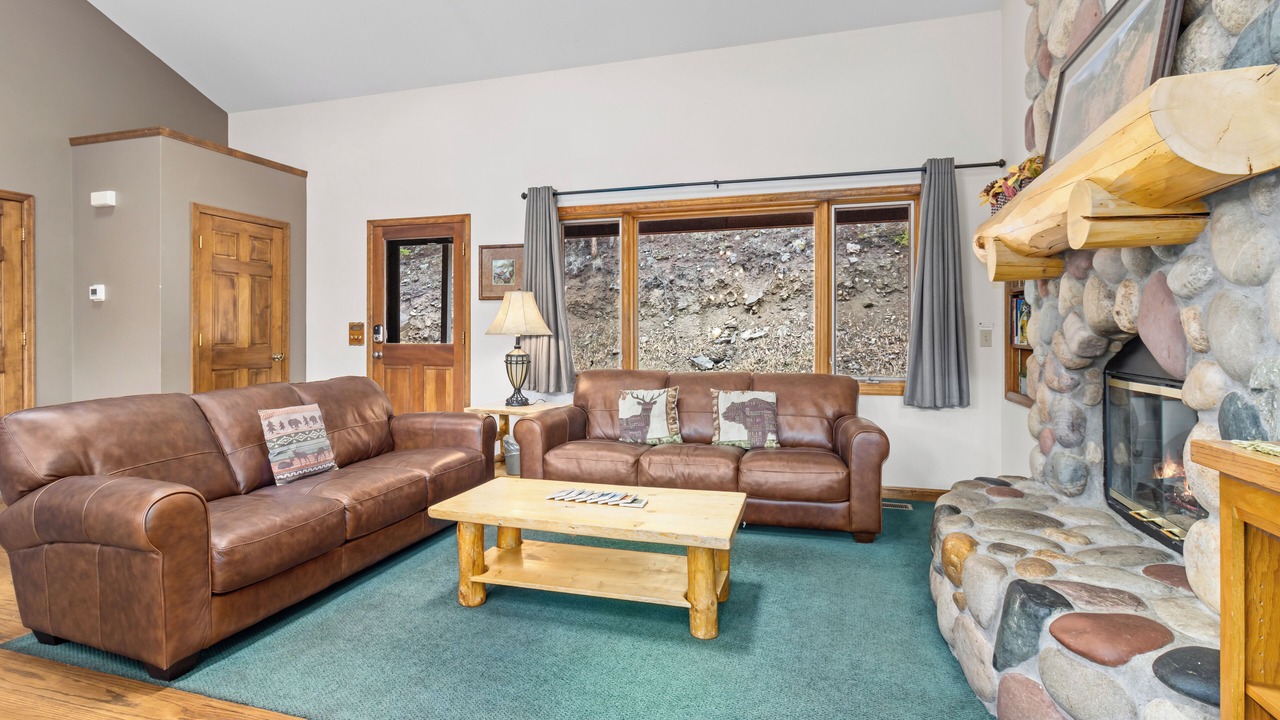 Photo of Livingroom in Aspen Brook