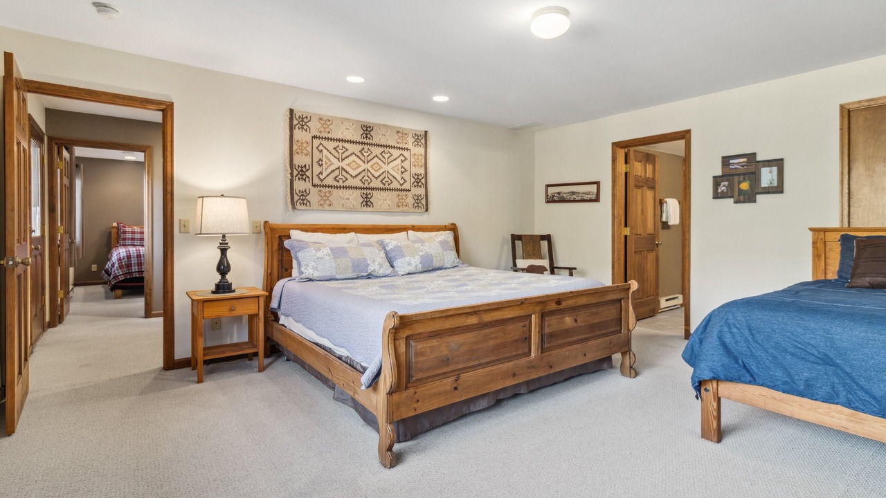 Photo of Bedroom in Aspen Brook