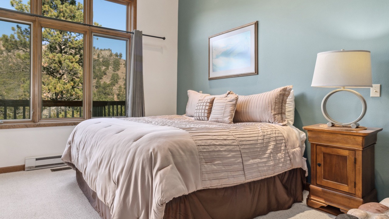 Photo of Bedroom in Aspen Brook