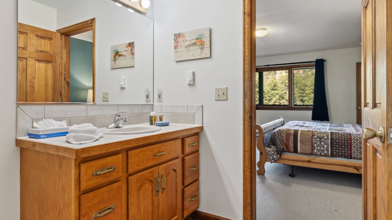 Photo of Bedroom in Aspen Brook