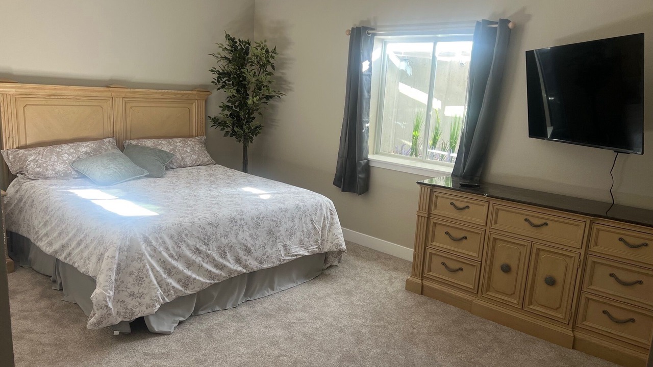 Photo of Bedroom in Castle Rock