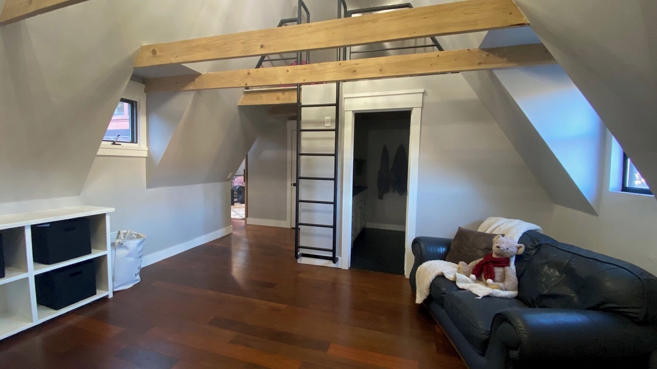 Photo of Livingroom in Trimble
