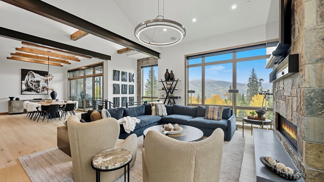 Photo of Bedroom in Three Peaks
