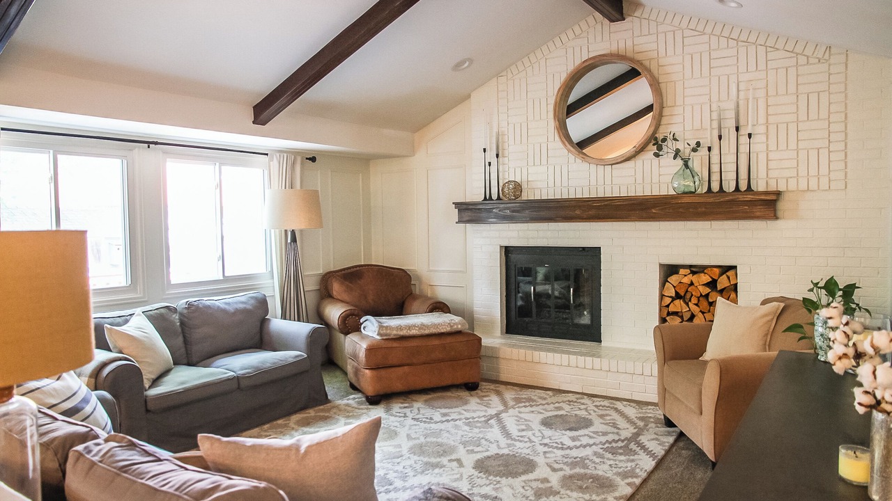 Photo of Livingroom in Longmont