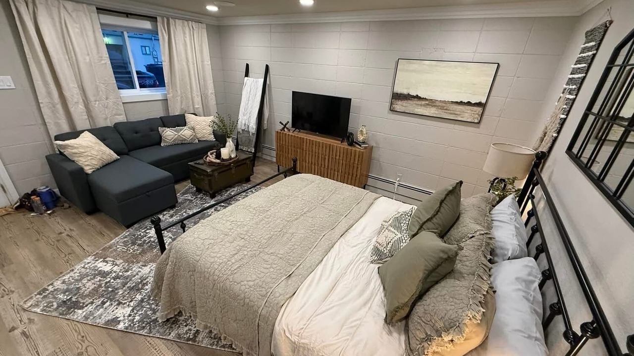 Photo of Bedroom in Delta