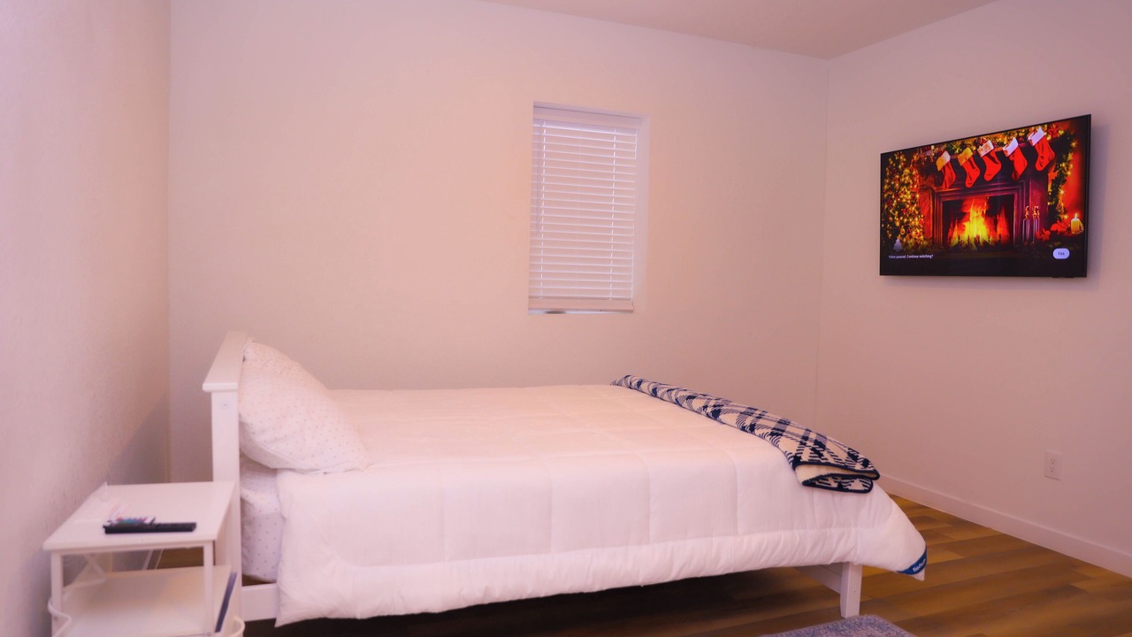 Photo of Bedroom in Aurora