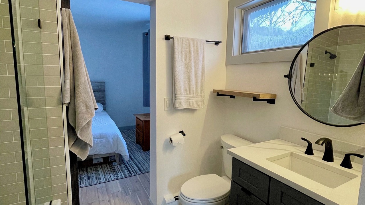 Photo of Bathroom in Basalt