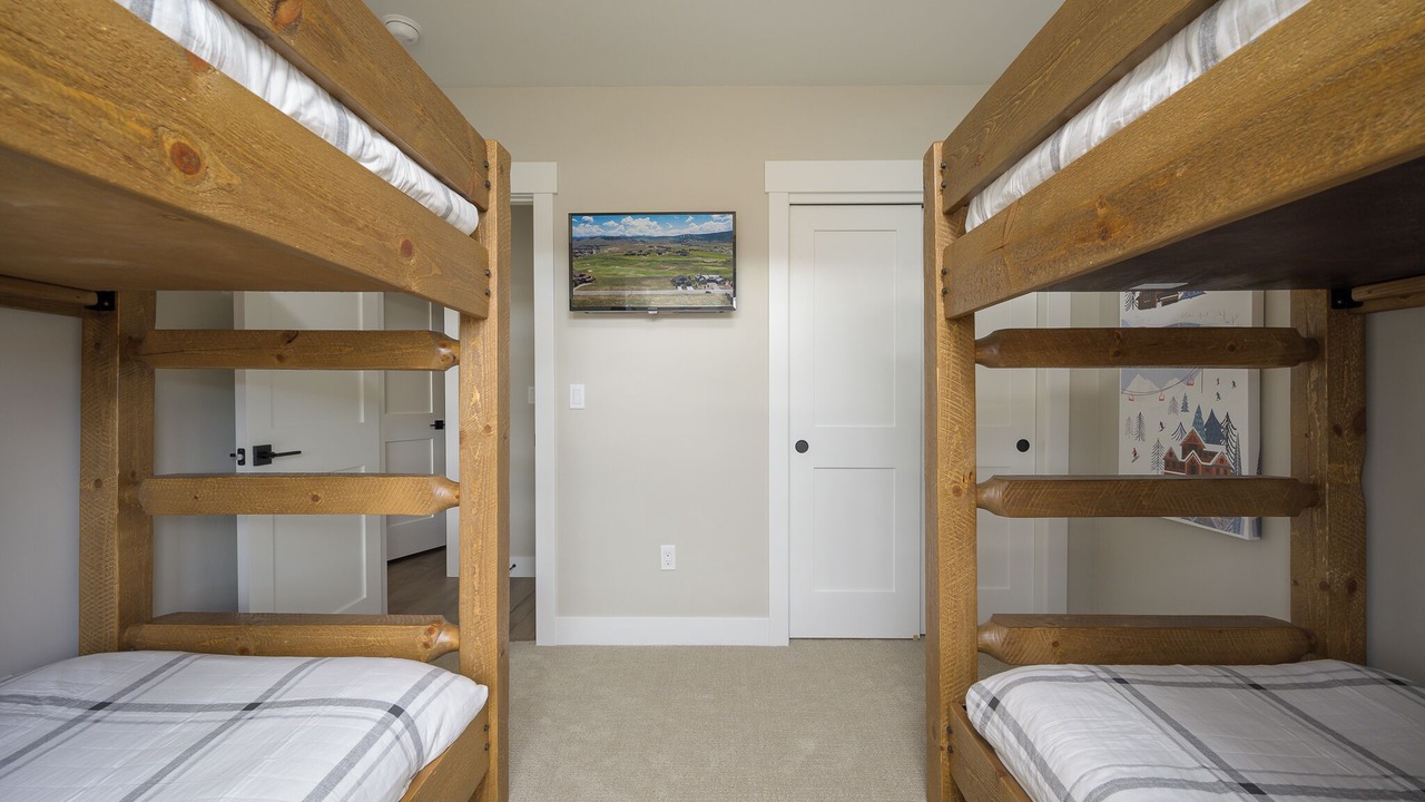 Photo of Bedroom in Grand Elk Ranch