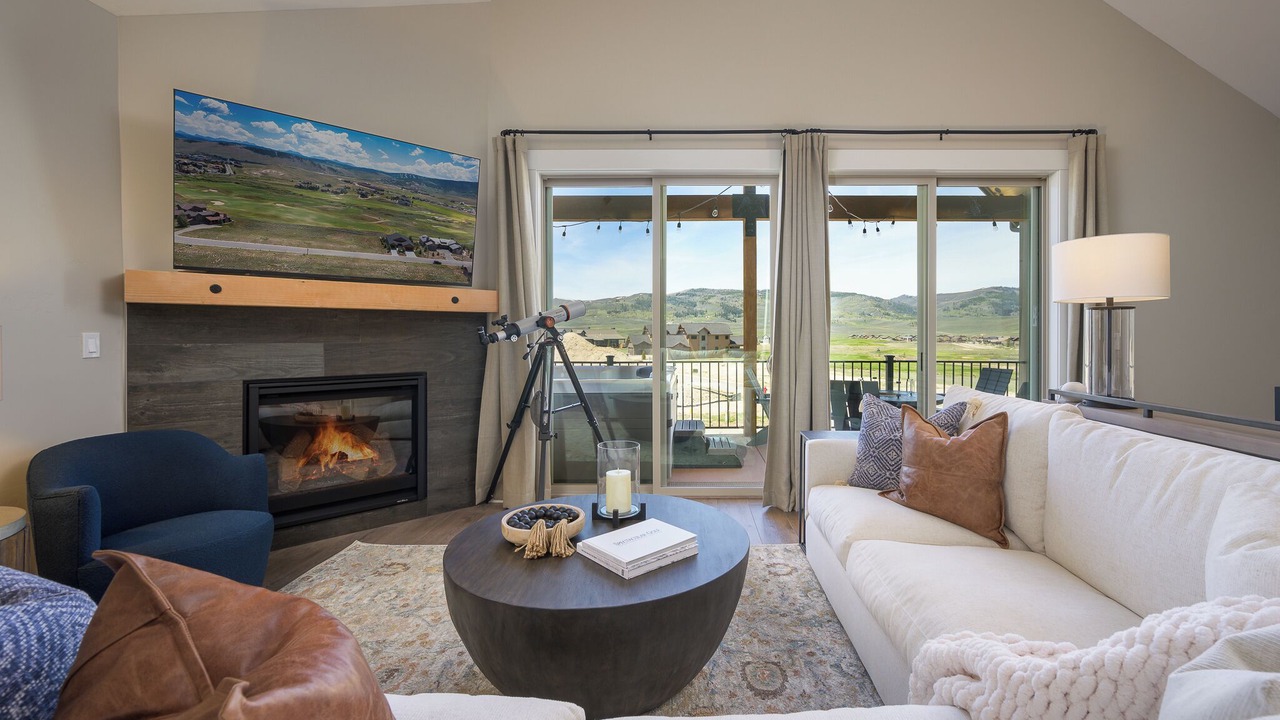Photo of Livingroom in Grand Elk Ranch