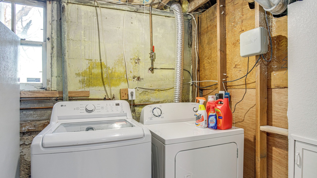 Photo of Bedroom in Rosedale