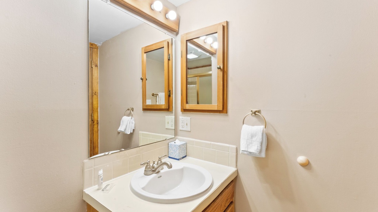 Photo of Bathroom in Baldy Mountain