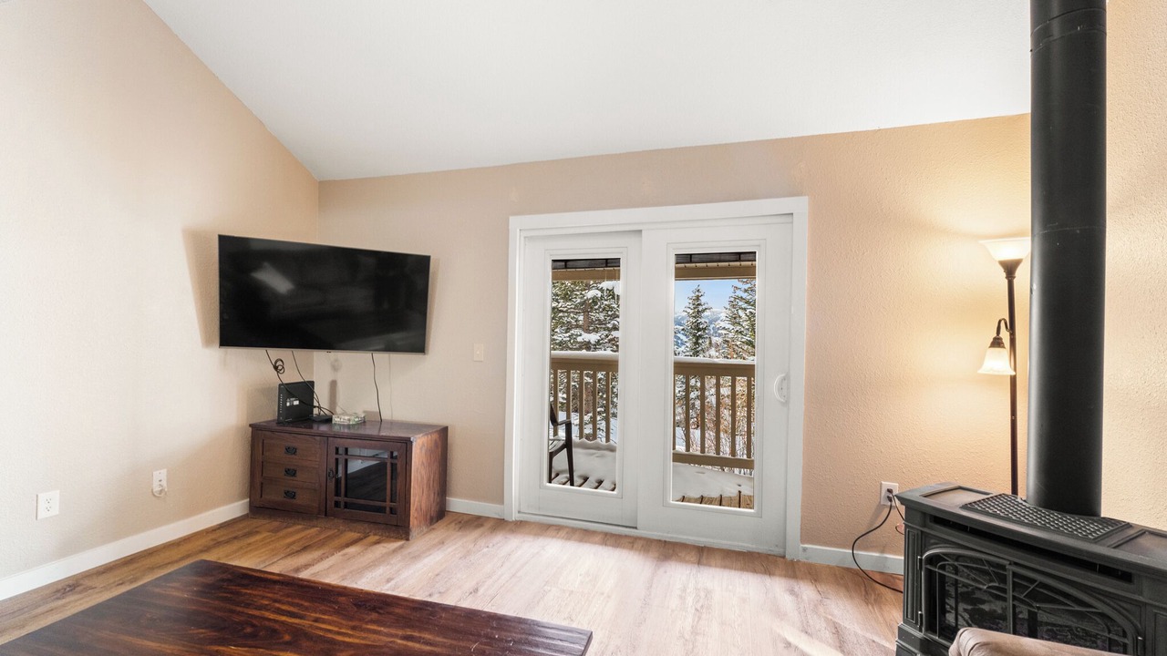 Photo of Patio Balcony in Baldy Mountain