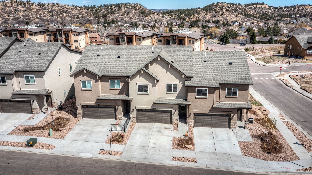 Photo of Outdoor in Mountain Shadows