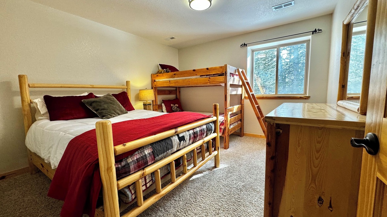 Photo of Bedroom in Valley of the Sun