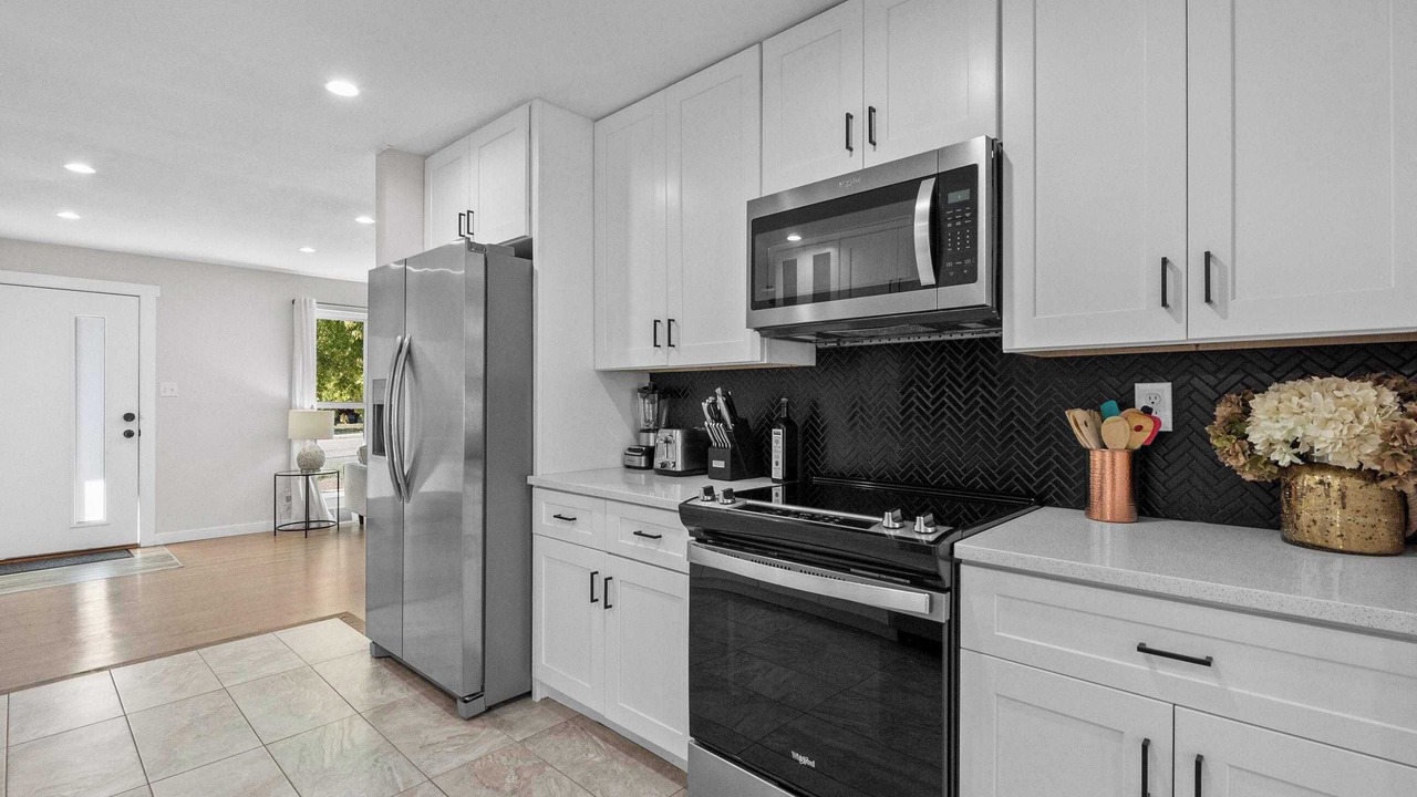 Photo of Kitchen in Arvada Plaza Area
