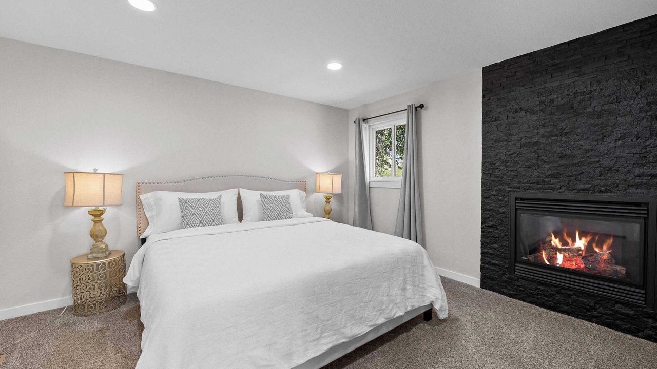 Photo of Bedroom in Arvada Plaza Area