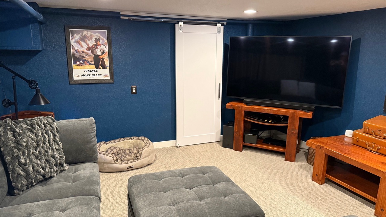 Photo of Livingroom in West Colfax