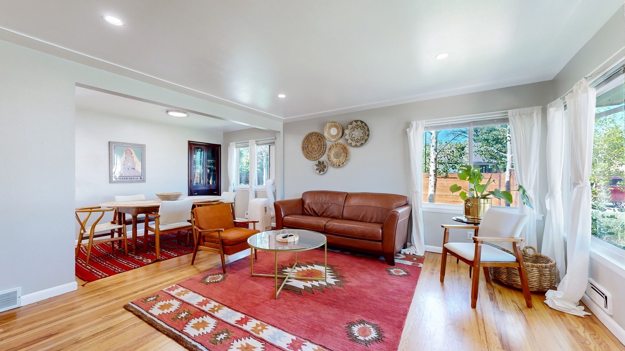 Photo of Livingroom in Arvada Plaza Area