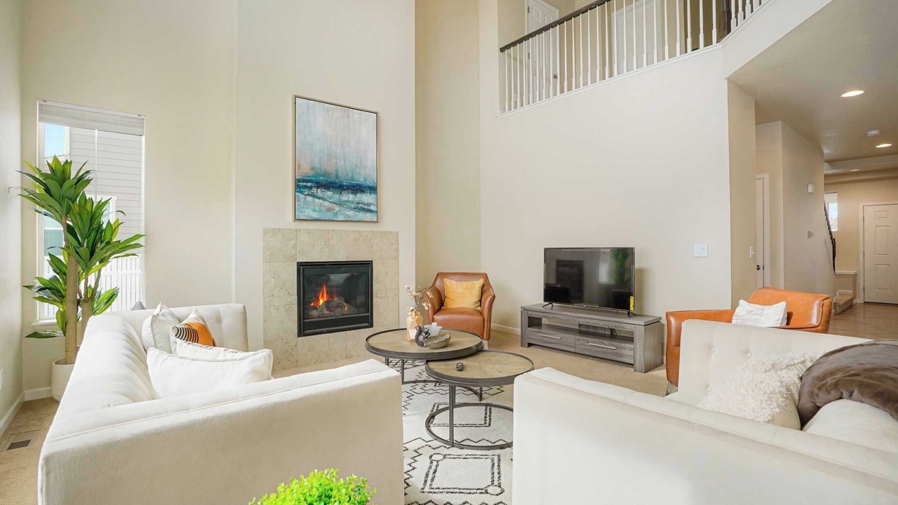 Photo of Livingroom in Longmont