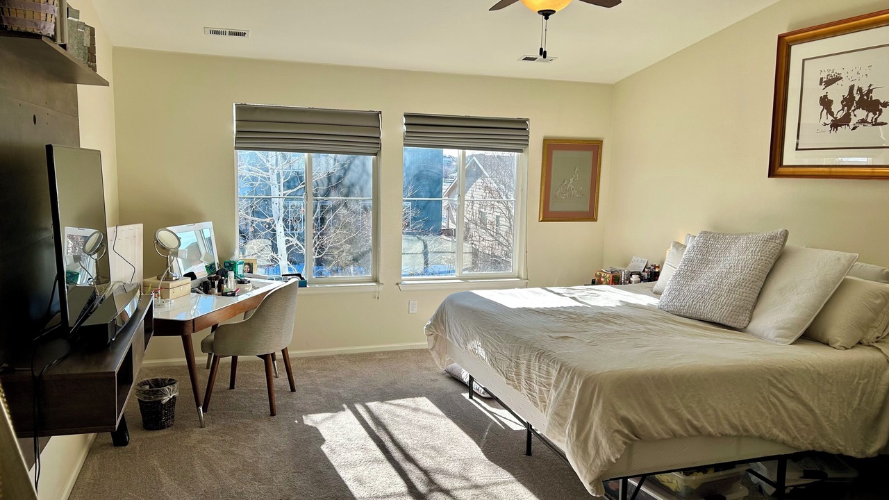 Photo of Bedroom in Vista Ridge