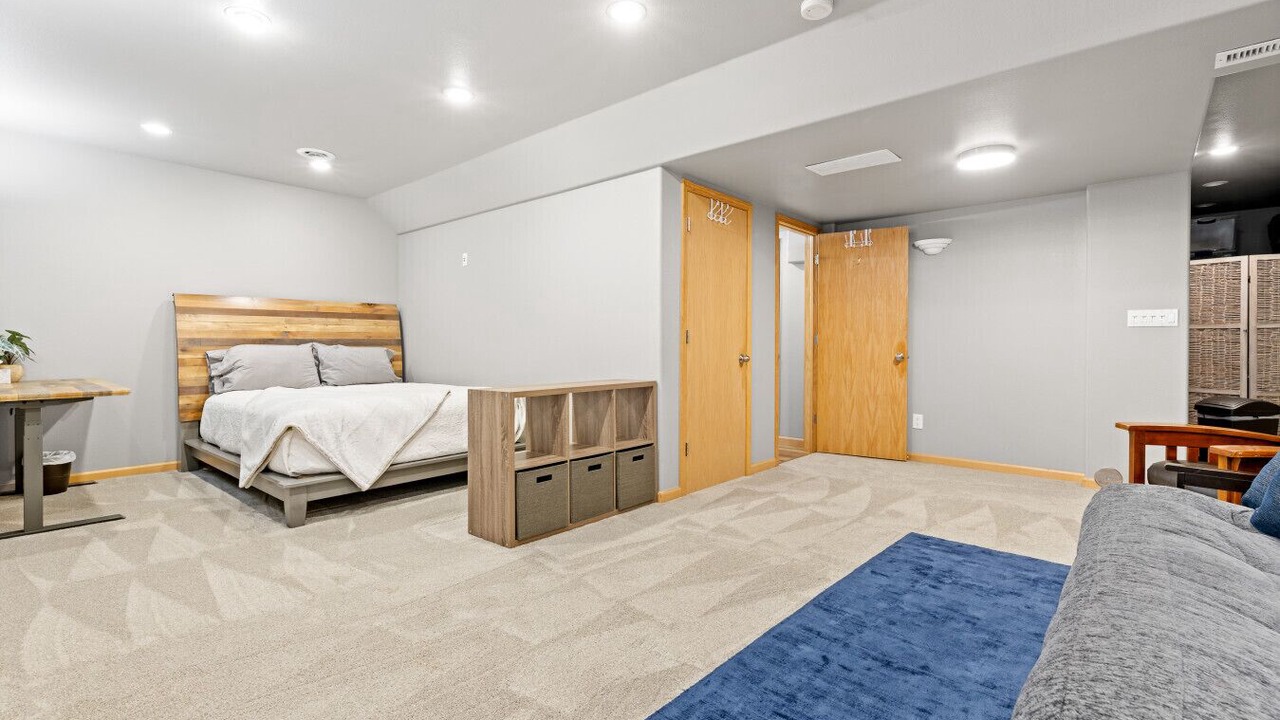 Photo of Bedroom in Edwards