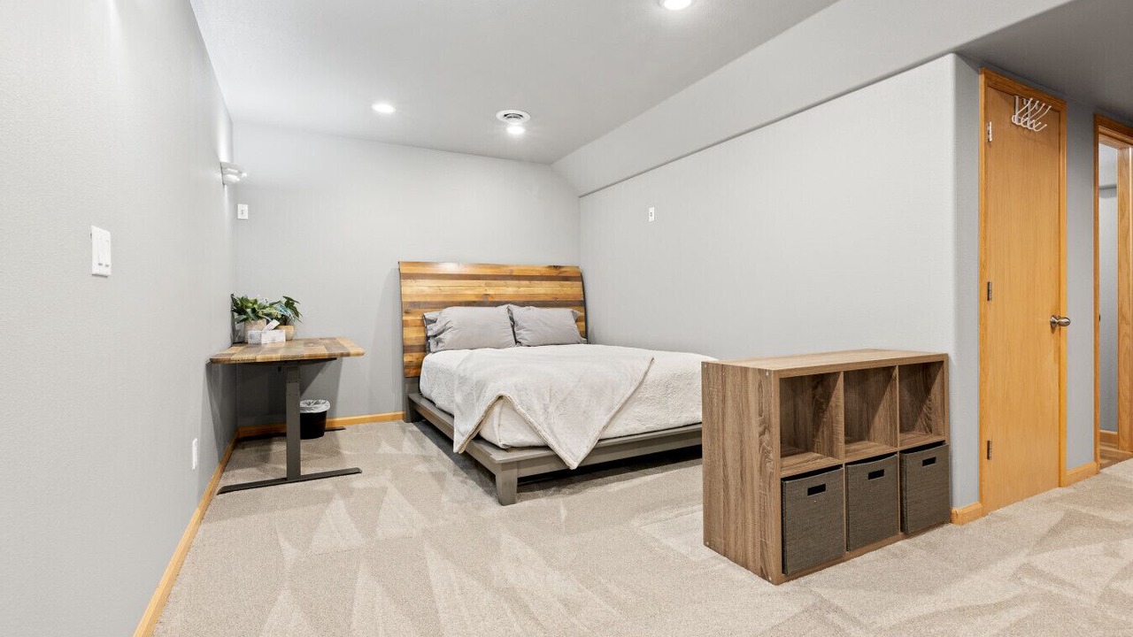Photo of Bedroom in Edwards