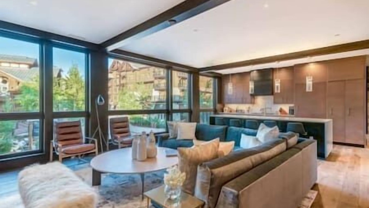 Photo of Livingroom in Snowmass Village