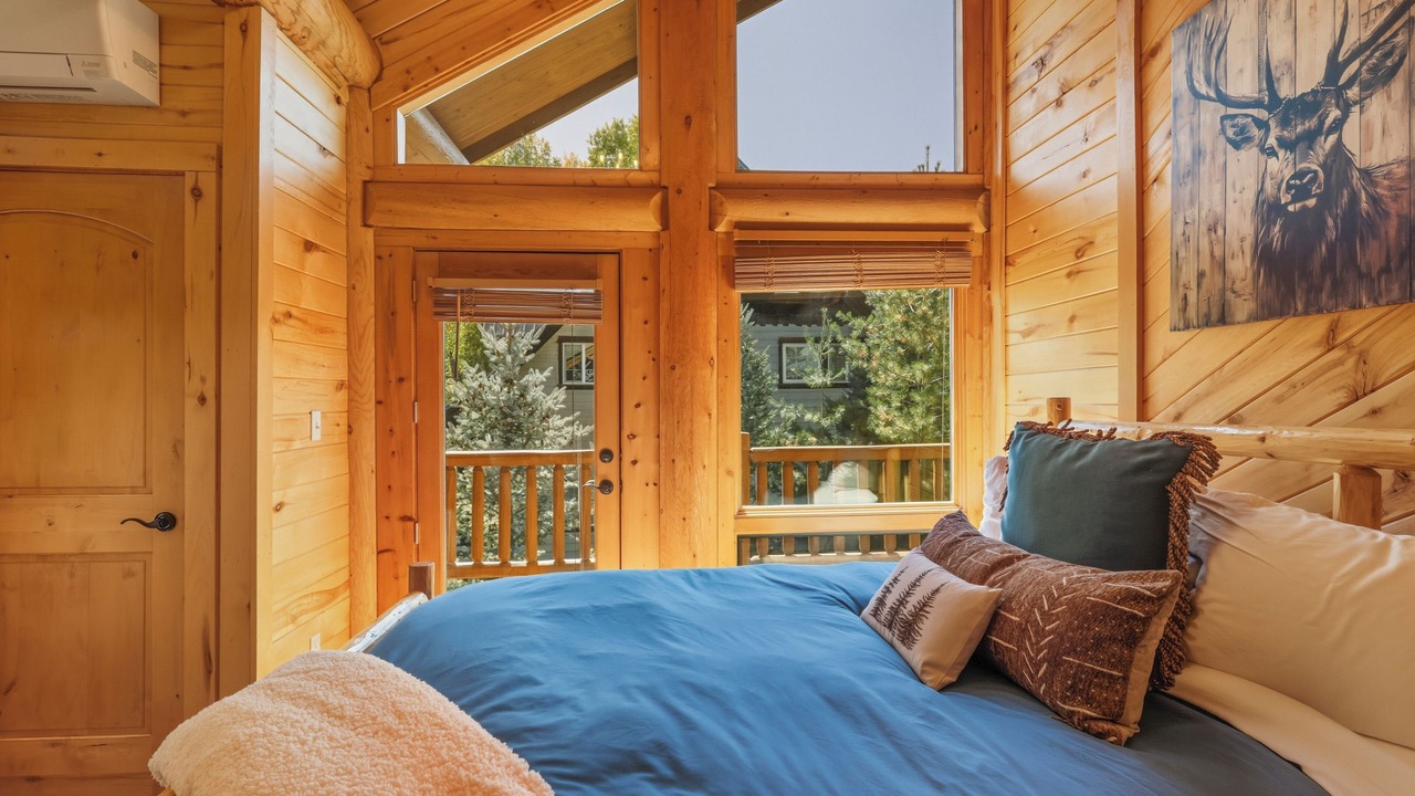 Photo of Bedroom in San Juan River Village