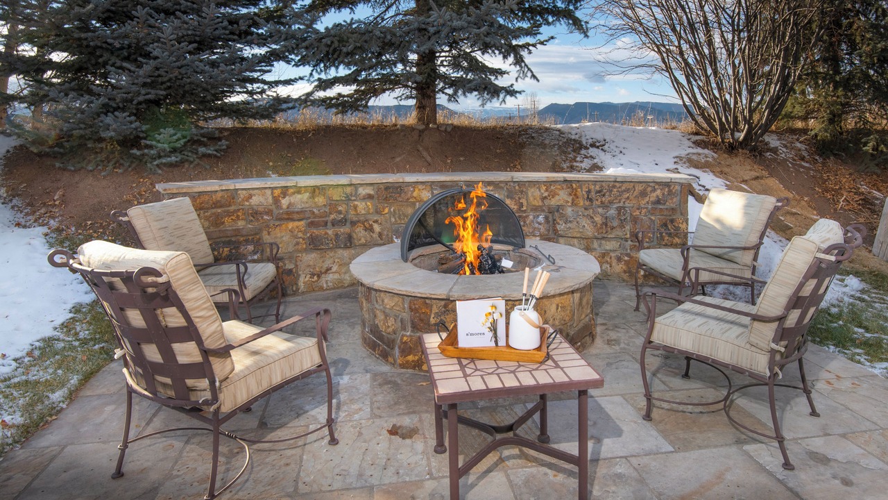 Photo of Outdoor in Gypsum