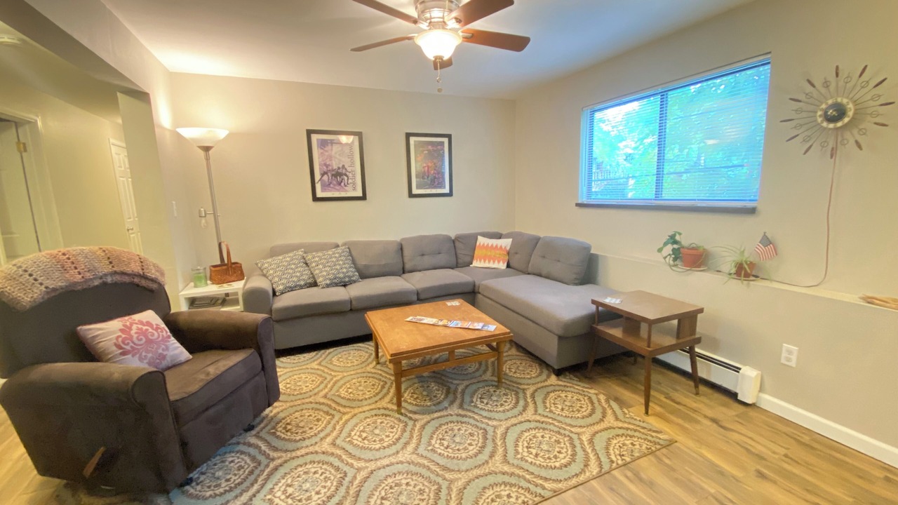 Photo of Livingroom in Golden