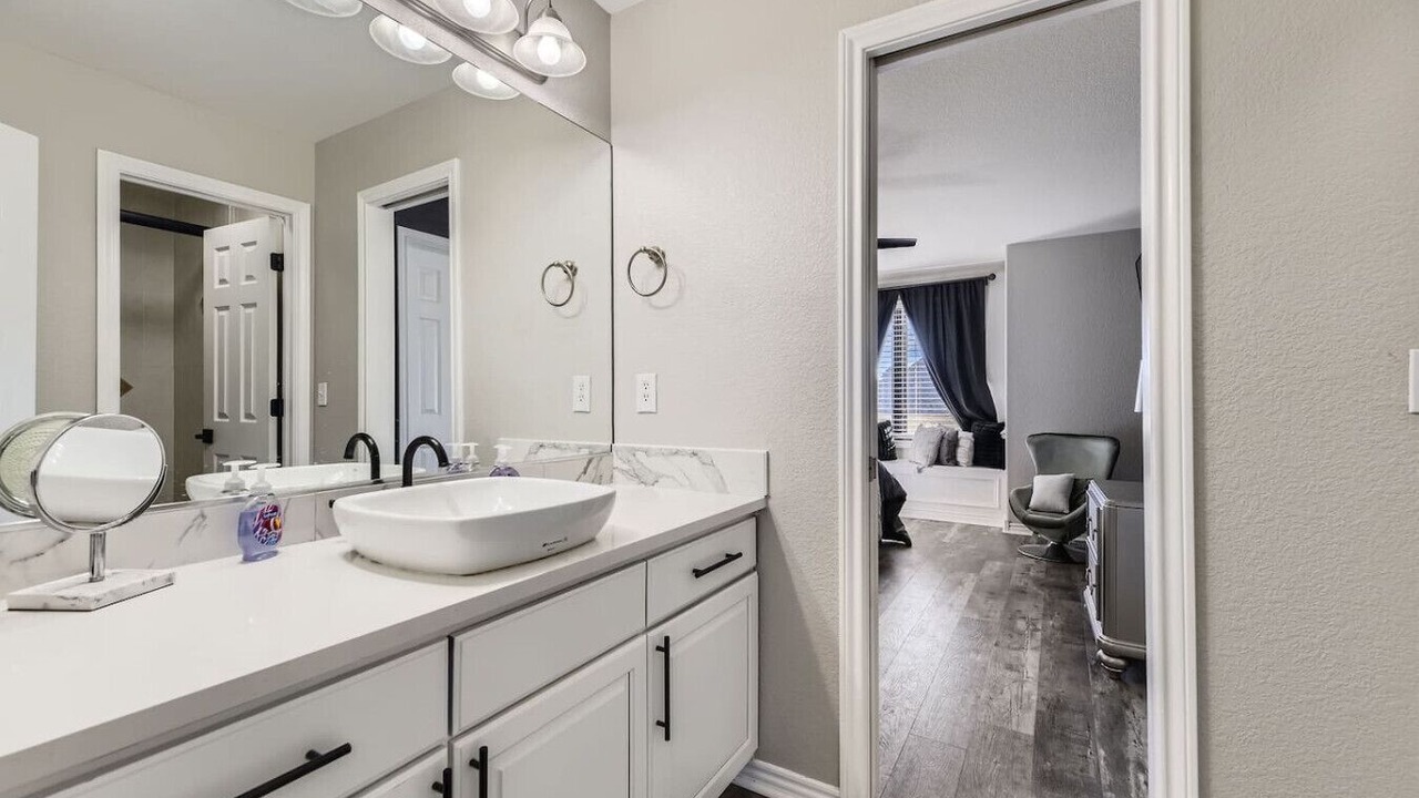 Photo of Bathroom in Parker