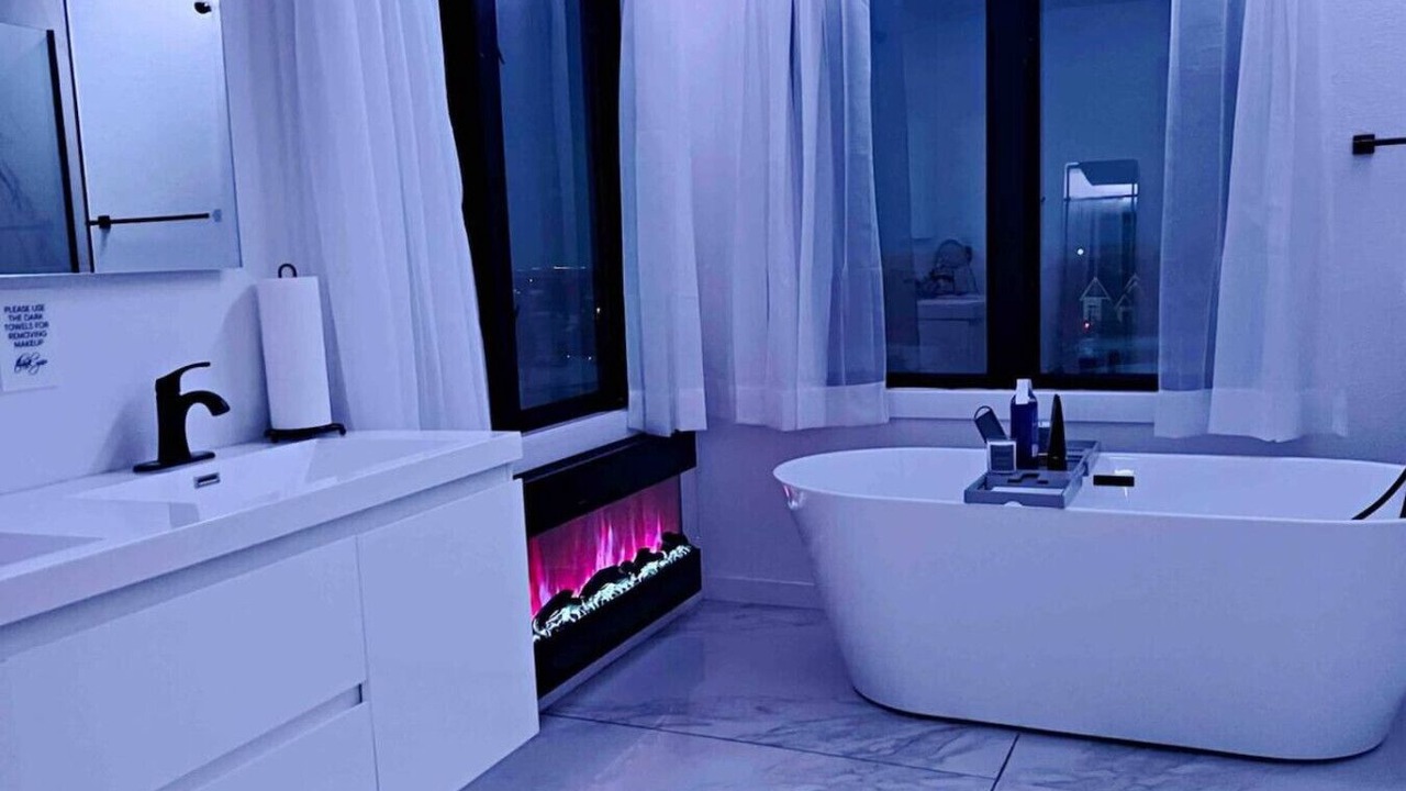 Photo of Bathroom in Parker