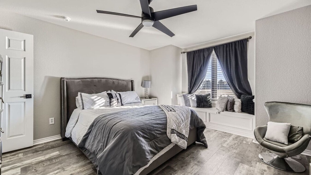 Photo of Bedroom in Parker