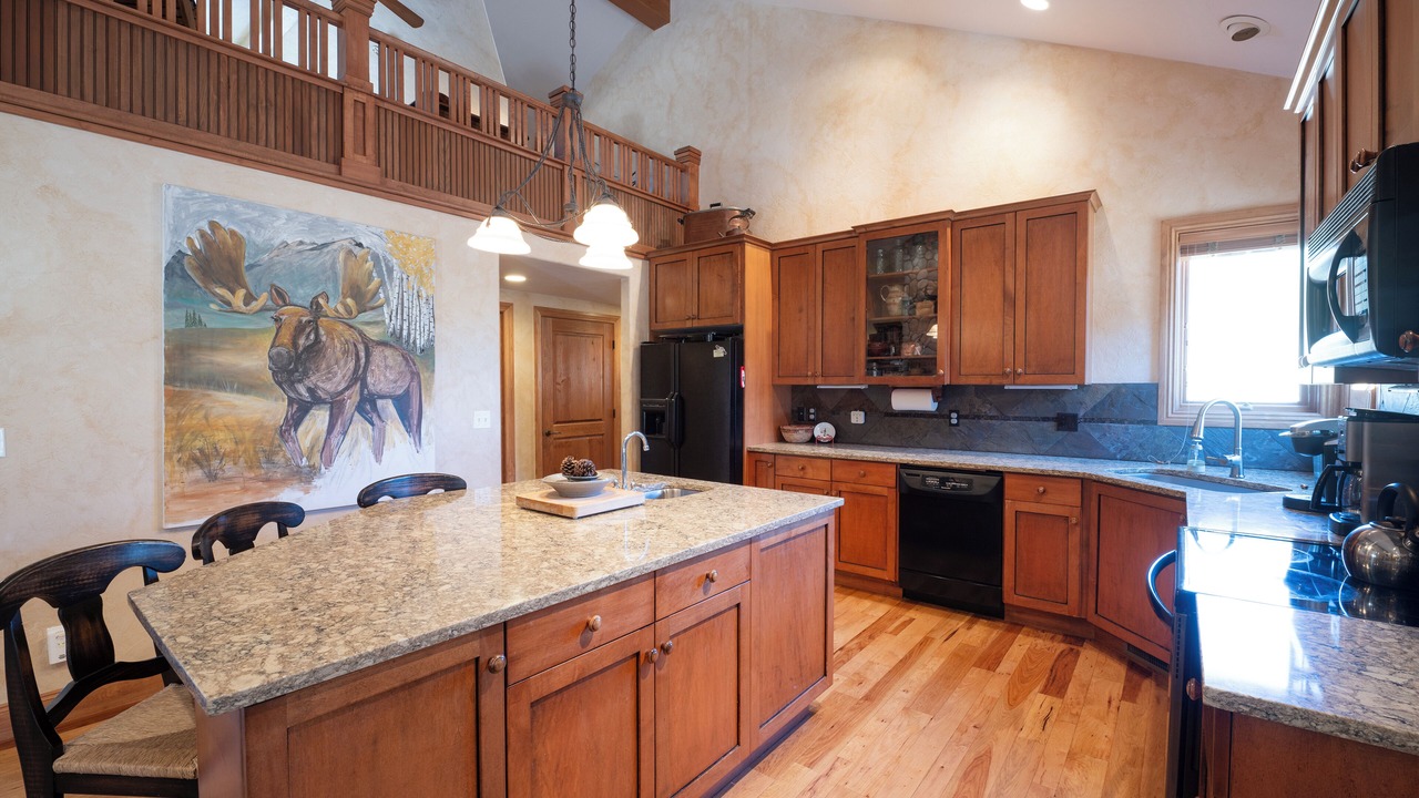 Photo of Kitchen in Pine