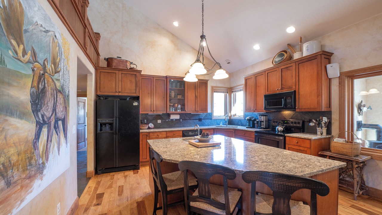 Photo of Kitchen in Pine