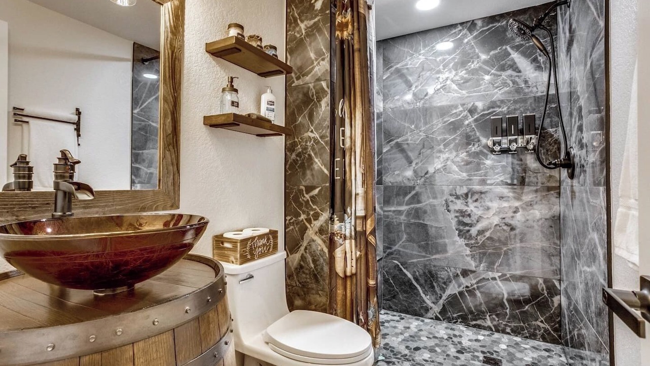 Photo of Bathroom in Loveland