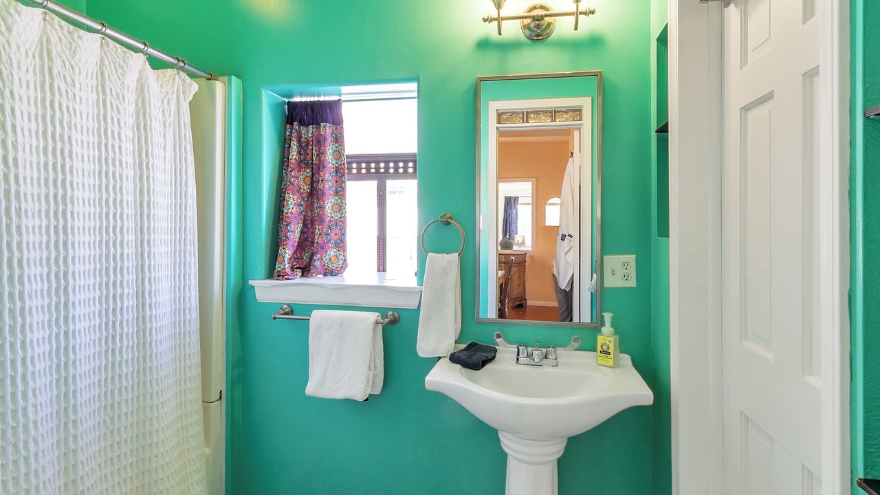 Photo of Bathroom in Nederland