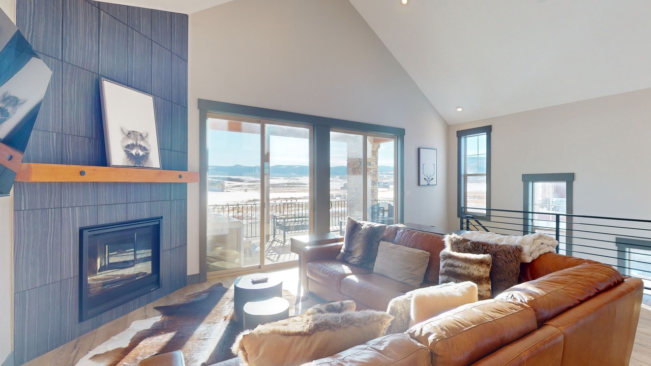 Photo of Livingroom in Grand Elk Ranch