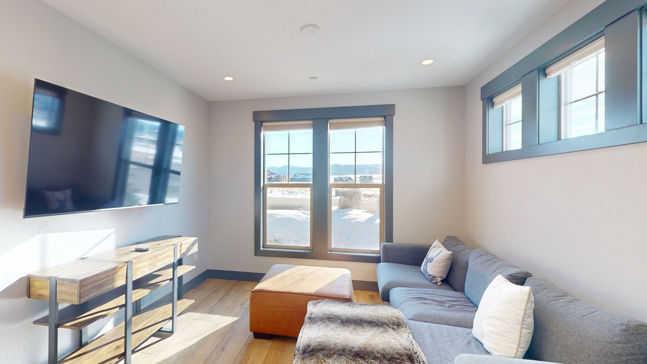 Photo of Livingroom in Grand Elk Ranch
